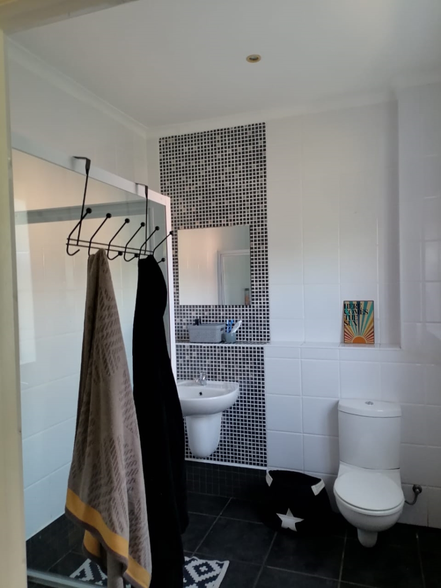 5 Bedroom Property for Sale in Tre Donne Estate Western Cape